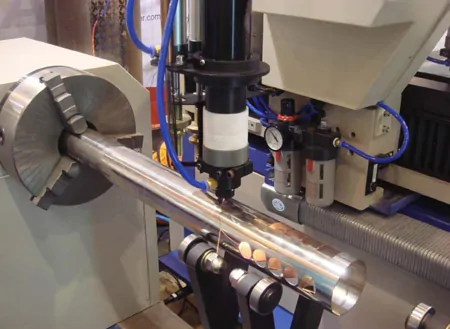 Máquina de corte a laser